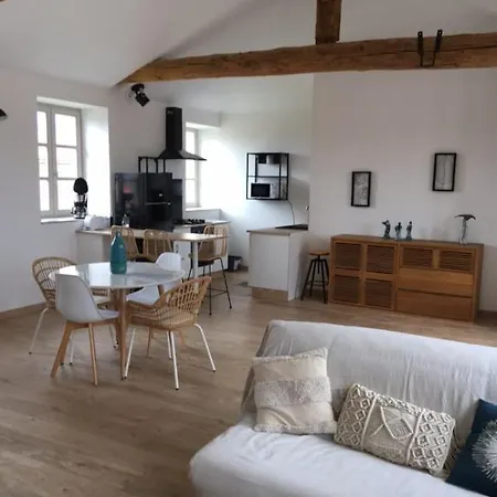 Apartmán La Providence, Surplombant La Montbrison